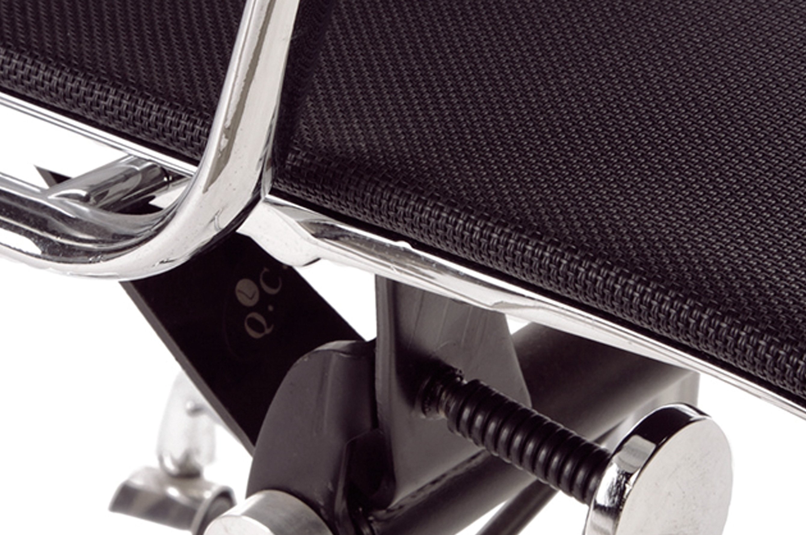 Group Low Back Mesh Office Chair – Black 4