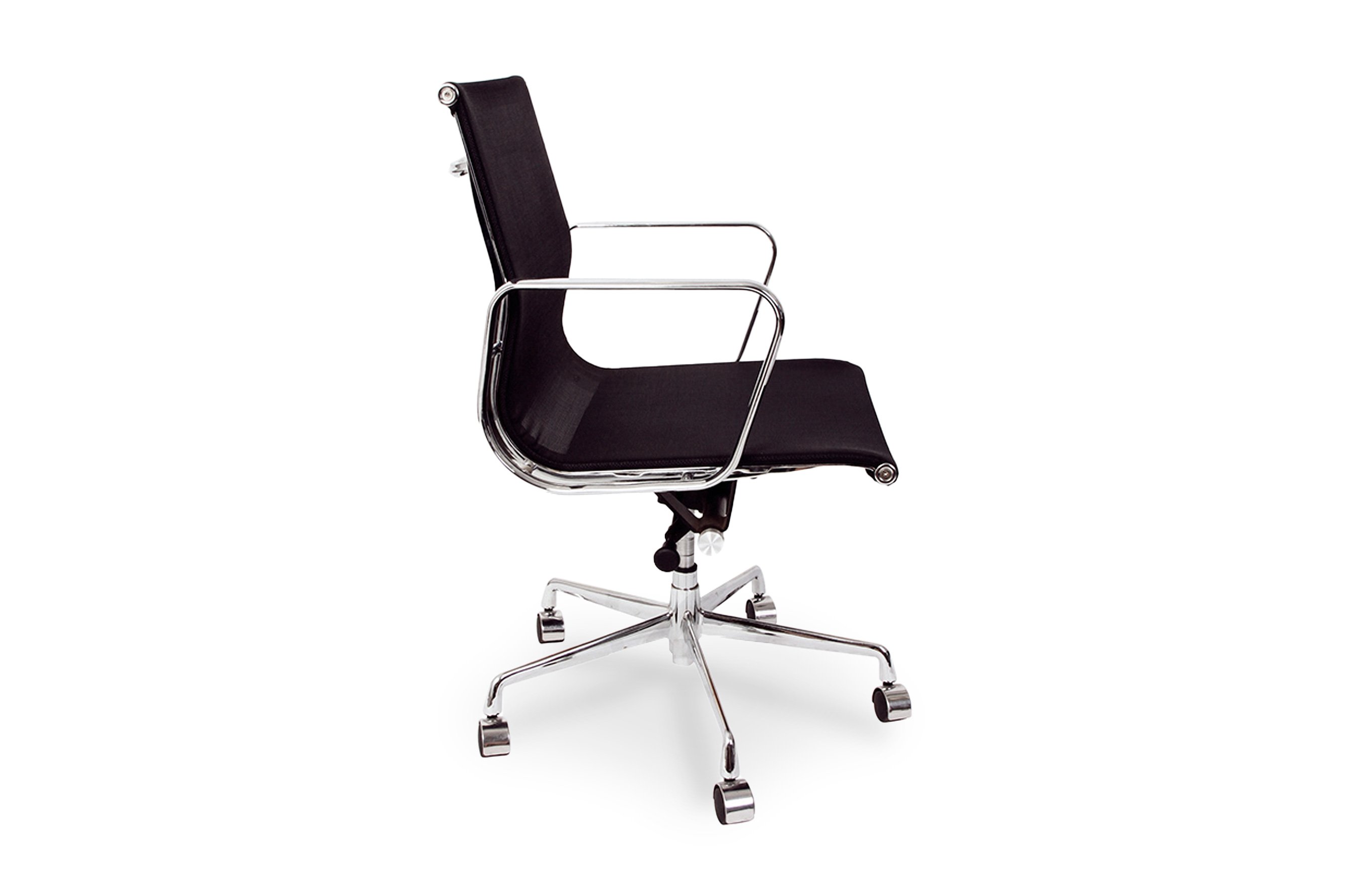 Group Low Back Mesh Office Chair – Black 3