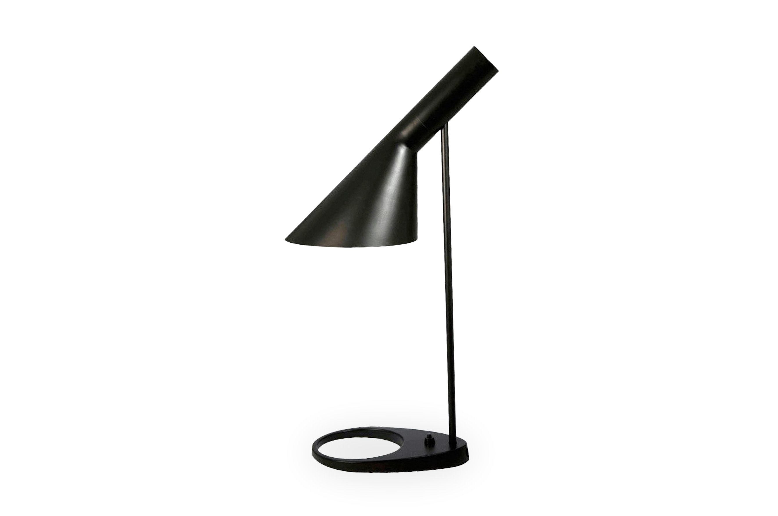 Replica AJ Table Lamp – Black 1