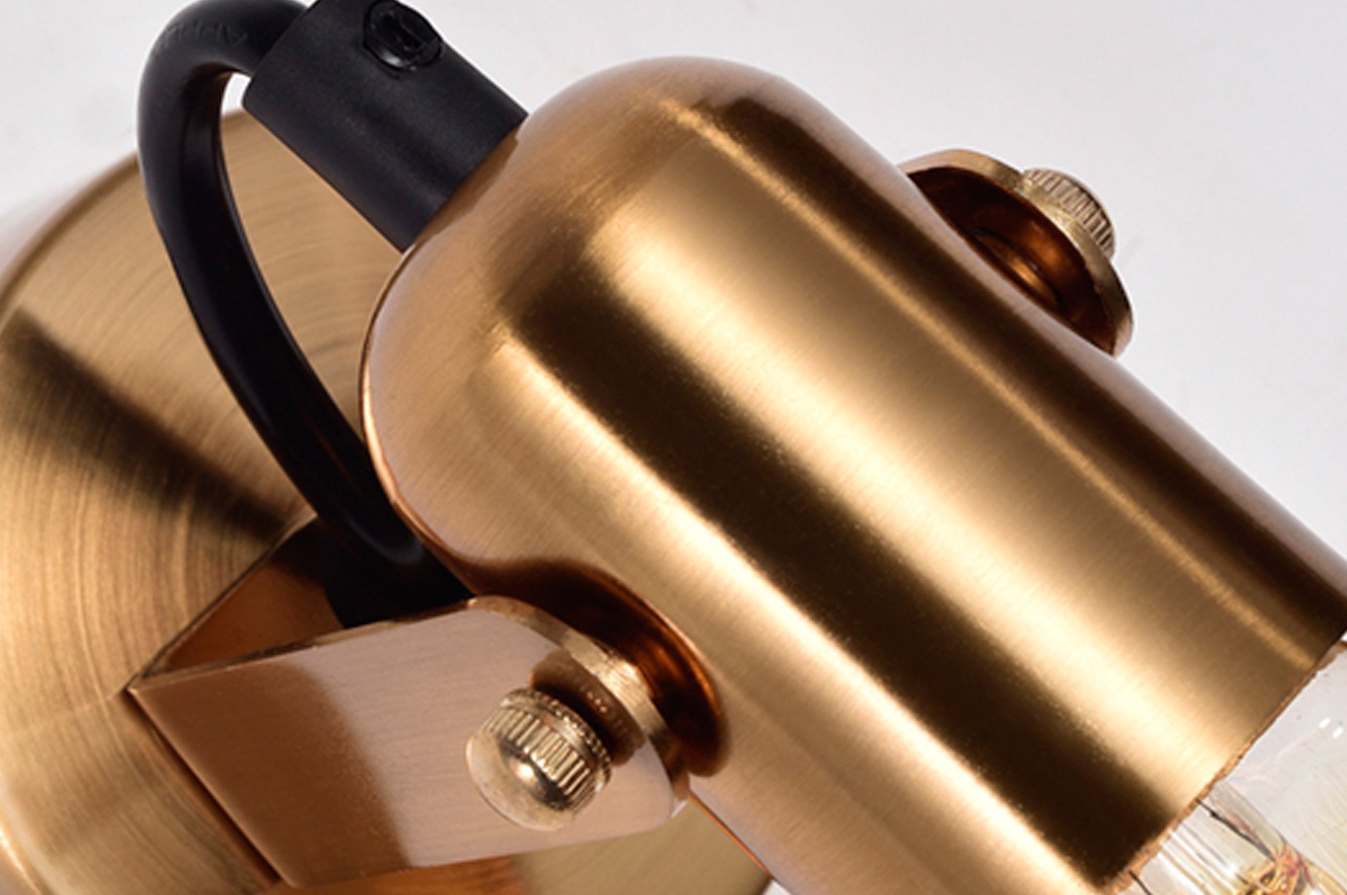 Axis Wall Lamp – Gold 2